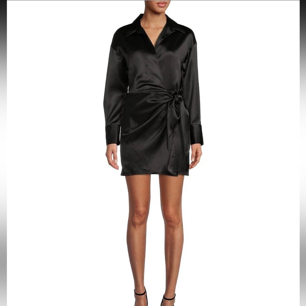 Gianni Bini black Avery long sleeve point collar neck mini wrap dress - Picture 1 of 5
